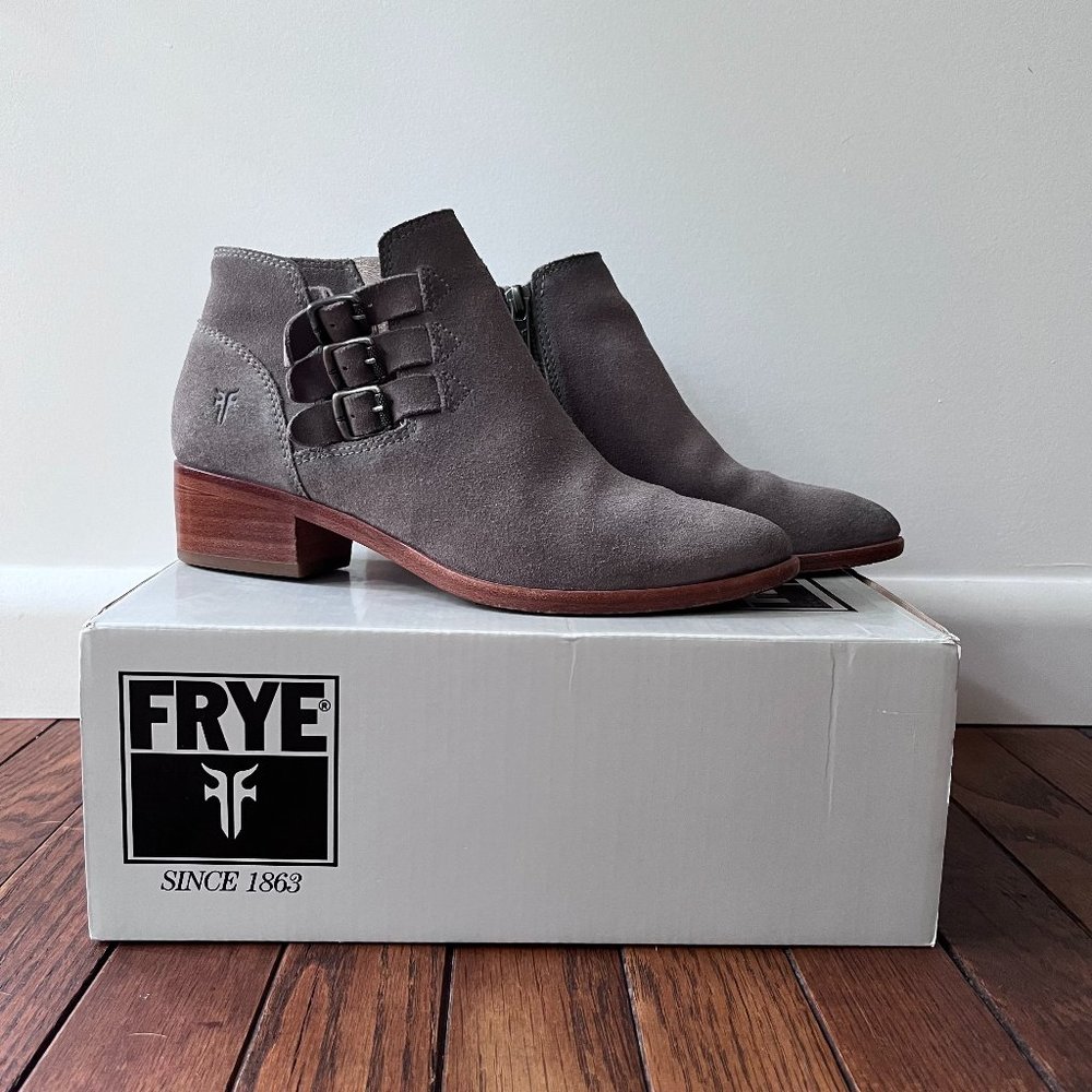 Frye Ray Belted Bootie 🩶 ✨